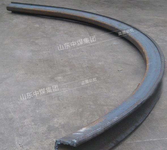 U型钢支架弯曲回弹现象