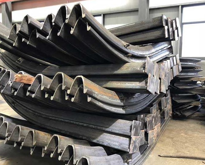 U型钢支架的柱腿